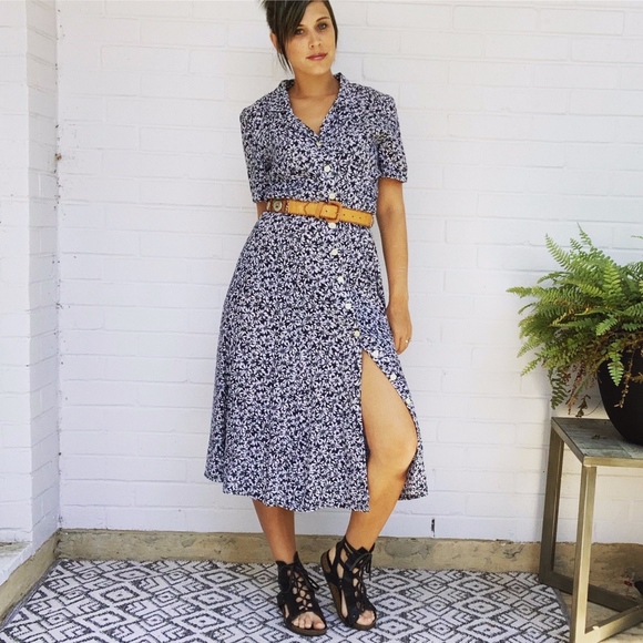 Vintage Dresses & Skirts - ❌SOLD❌Vintage 1990's Short Sleeve Shirtdress